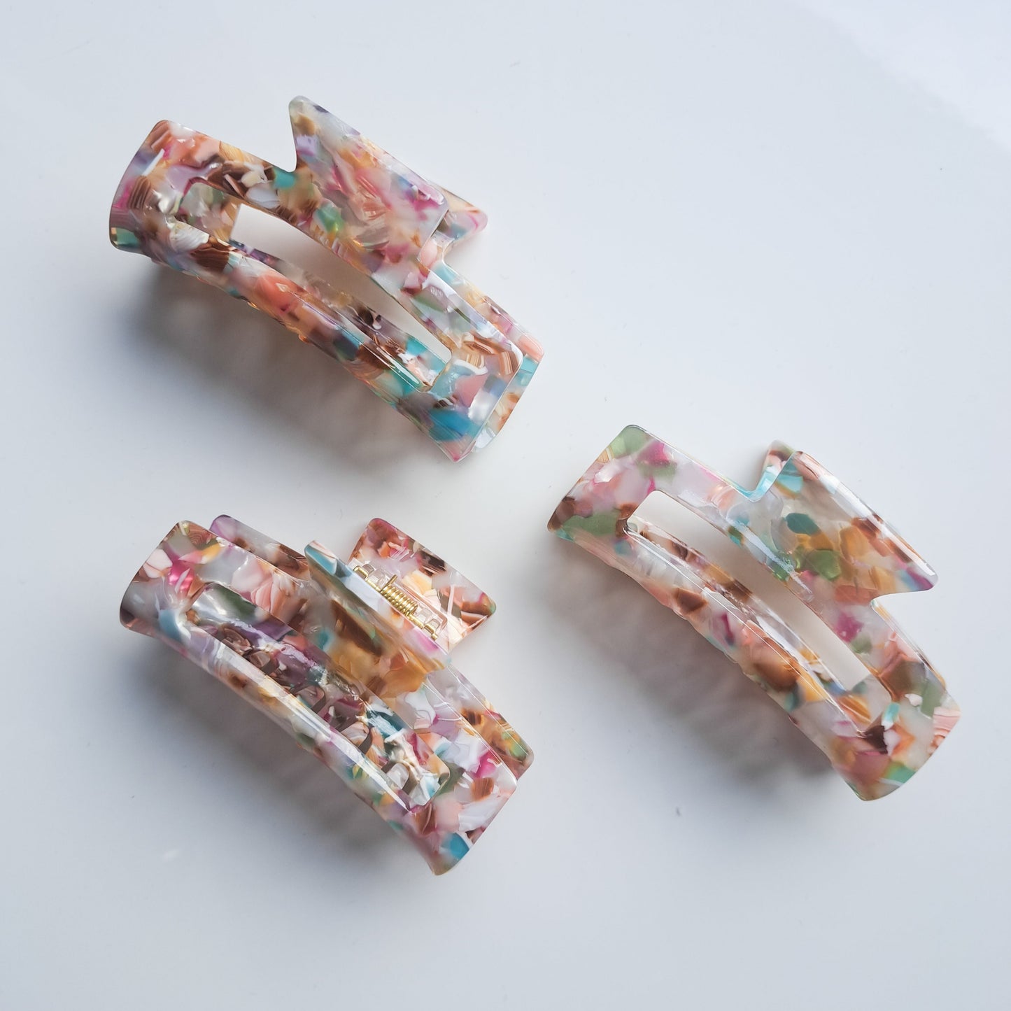 Haarclip "Blossom" – Bunter Acetat Haarclip für stilvolle Frisuren