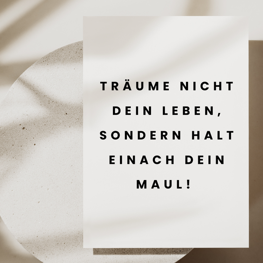 Postkarte Träume nicht dein Leben