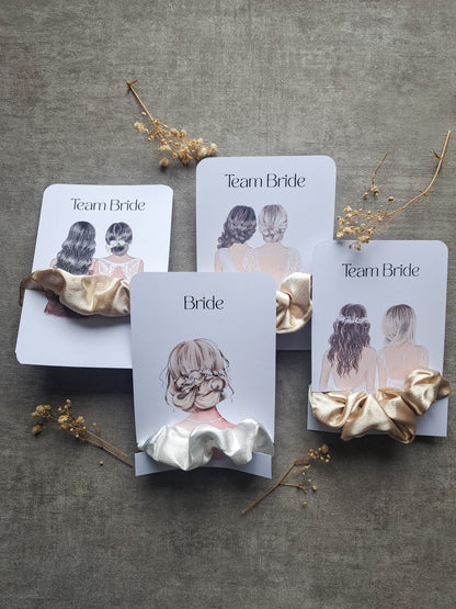 Bride & Team Bride Scrunchie Set – Satin Haargummis für Hochzeit & JGA