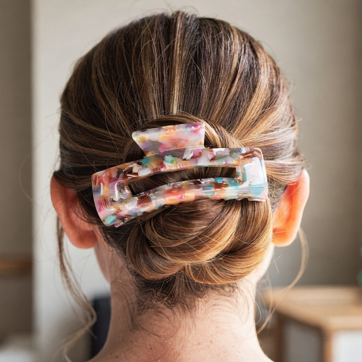 Haarclip "Blossom" – Bunter Acetat Haarclip für stilvolle Frisuren